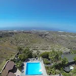 Casa Robinson Sanjuan Batista Feriehus *