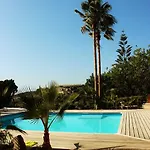 Casa Robinson Finca Sanjuan