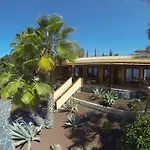 Casa Robinson Finca Sanjuan Ferienhaus *